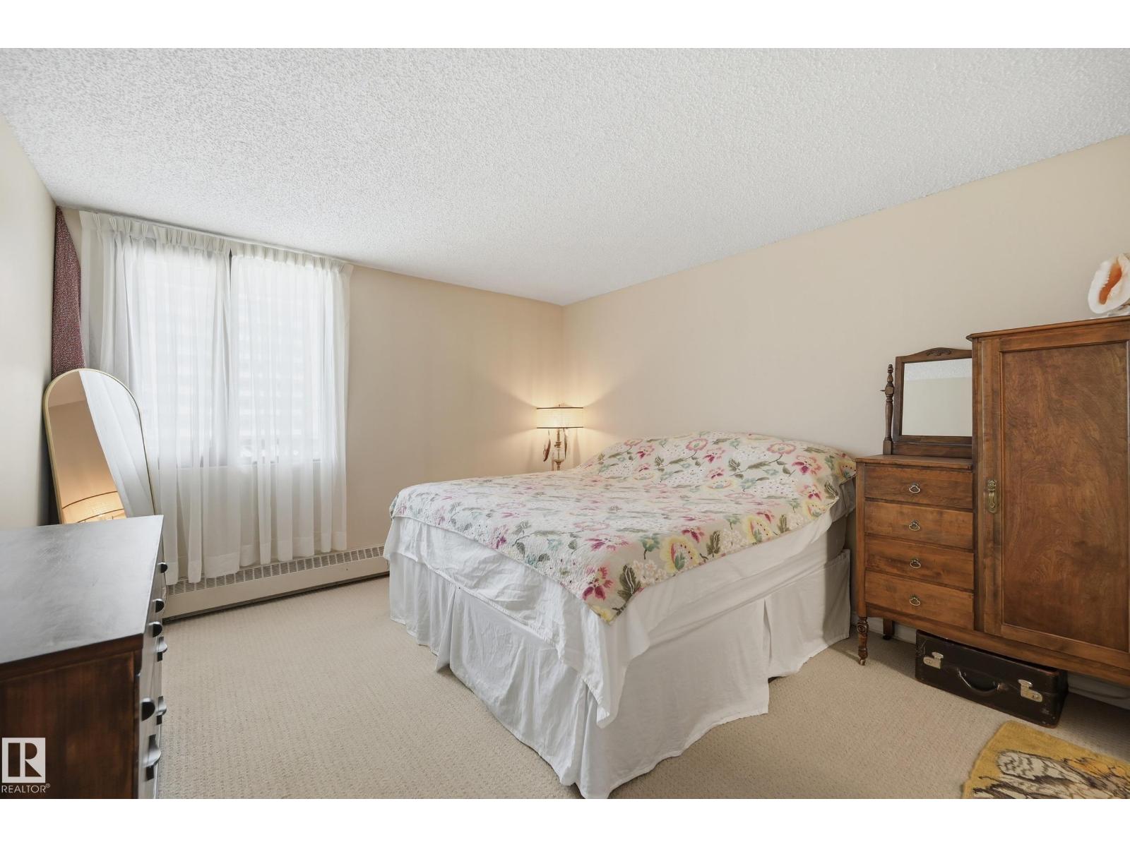 #601 10125 109 ST NW - 18