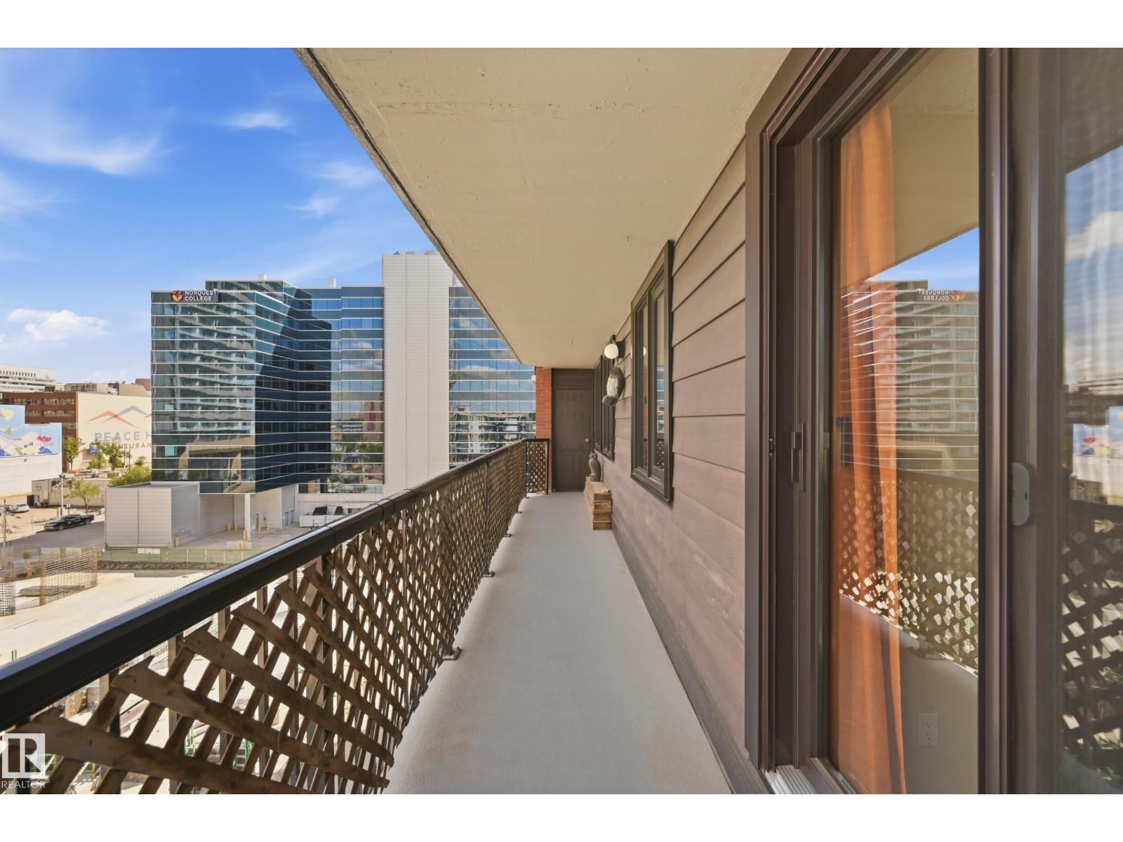 #601 10125 109 ST NW - 22