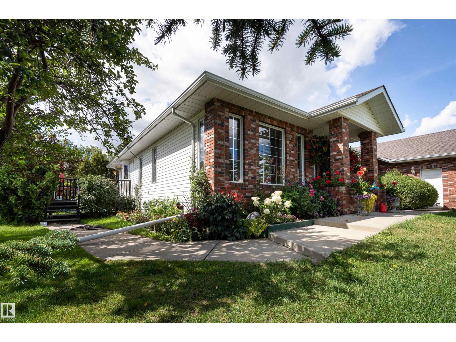 54224 RGE ROAD 245 - 57