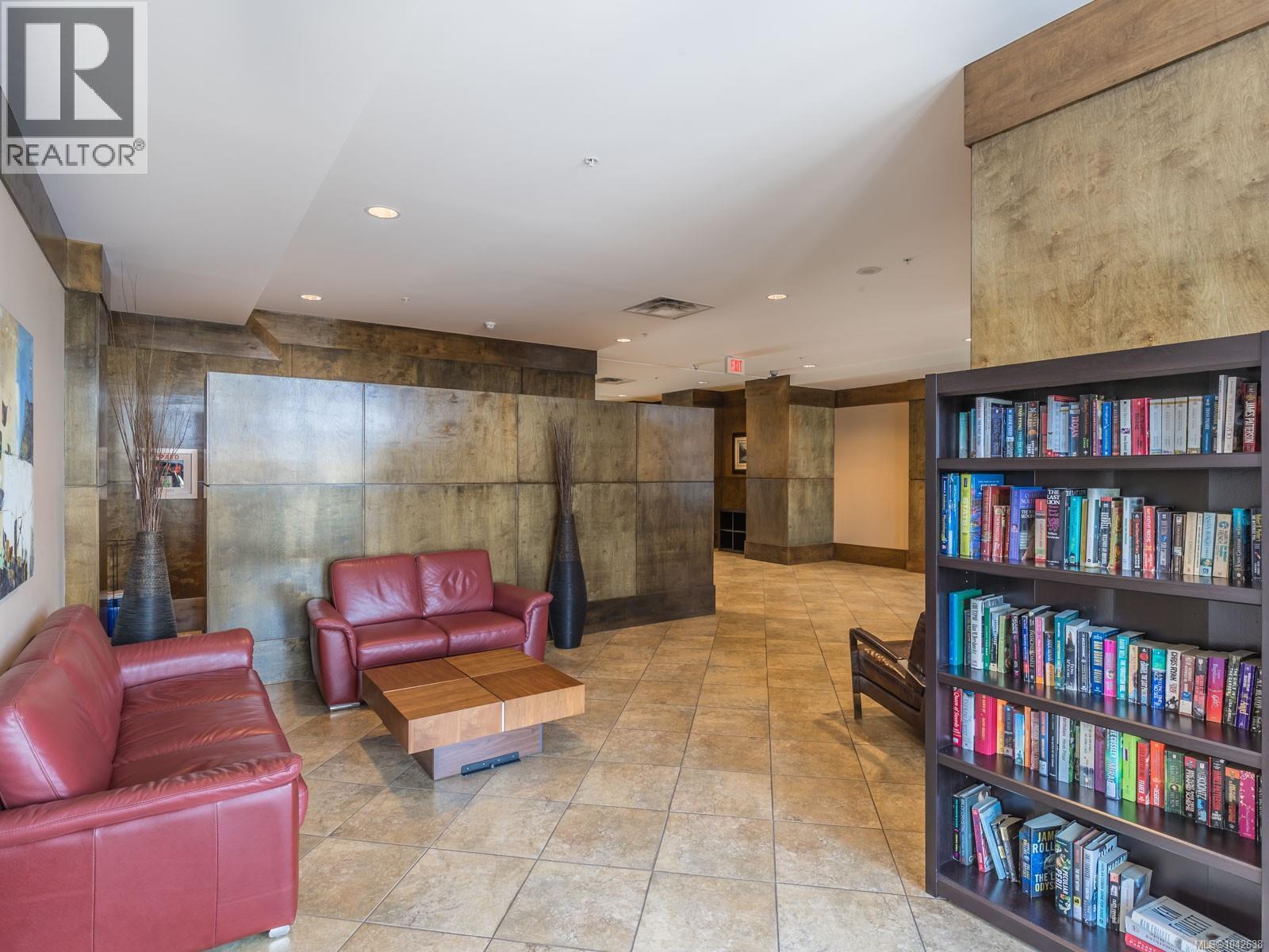 #1802 38 Front St - 22