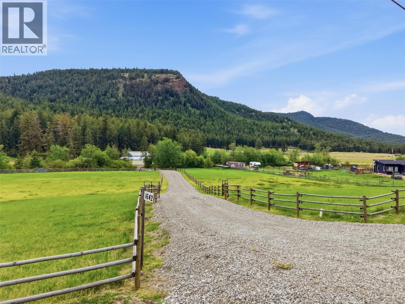 1642 Barnhartvale Road - 7