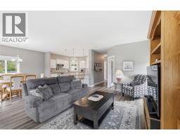 1642 Barnhartvale Road, Kamloops, BC V2C6Y1 Photo 12