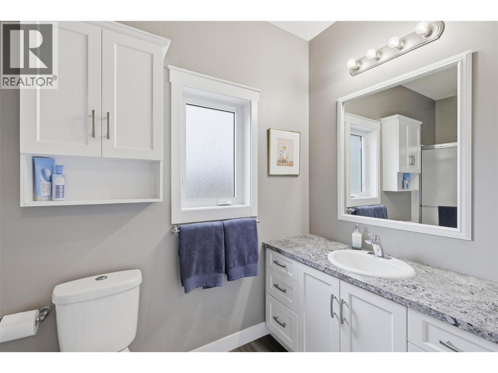 1642 Barnhartvale Road - 25