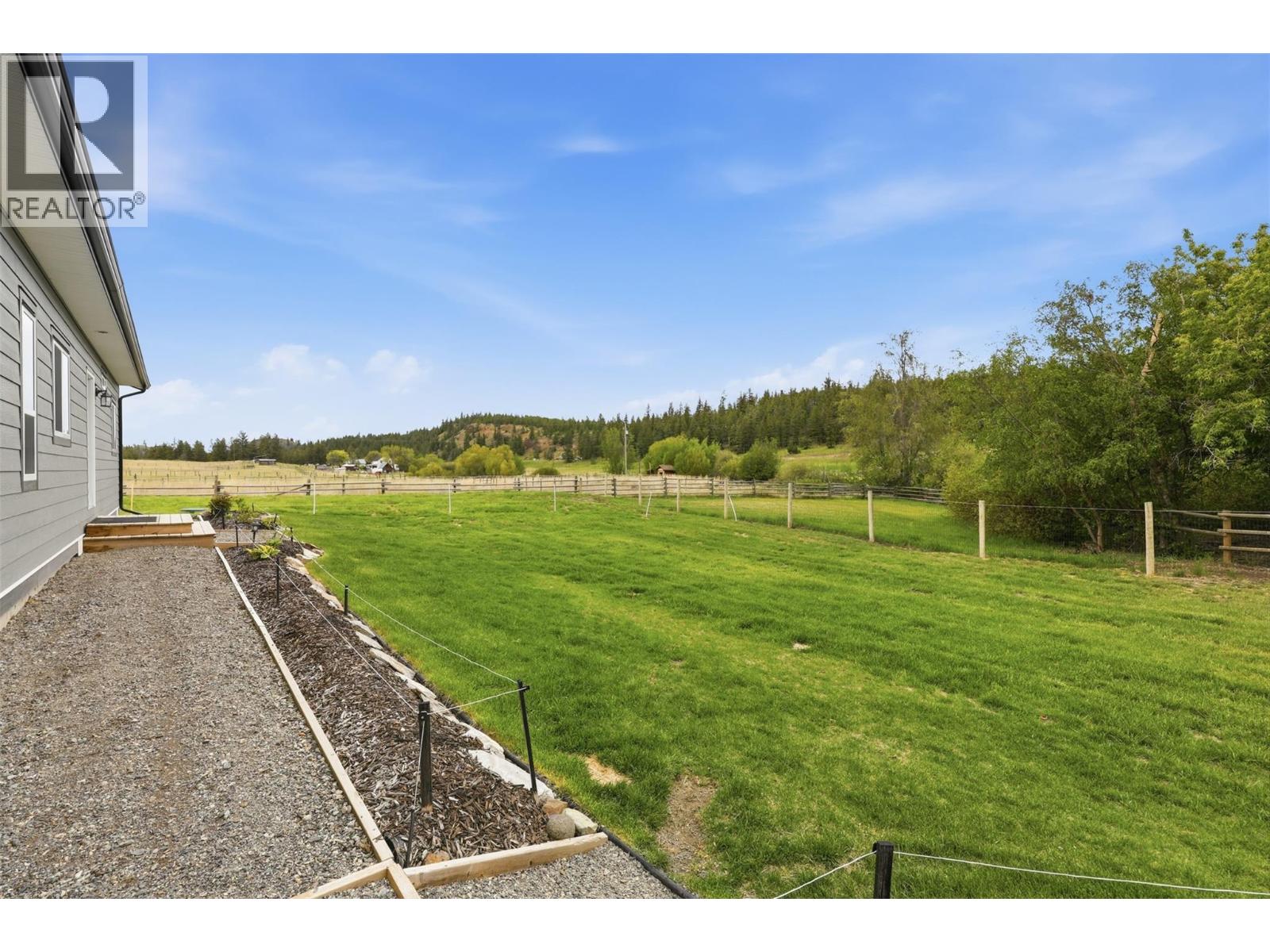 1642 Barnhartvale Road - 34