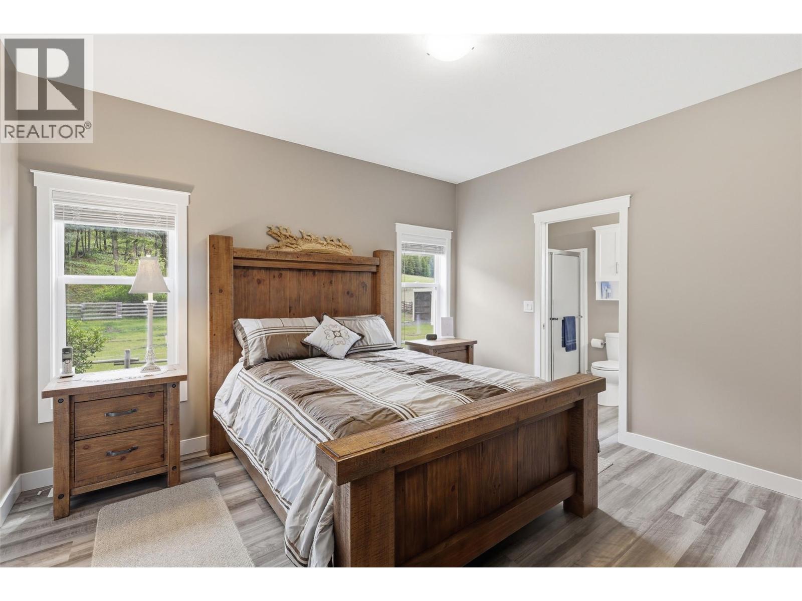 1642 Barnhartvale Road - 23