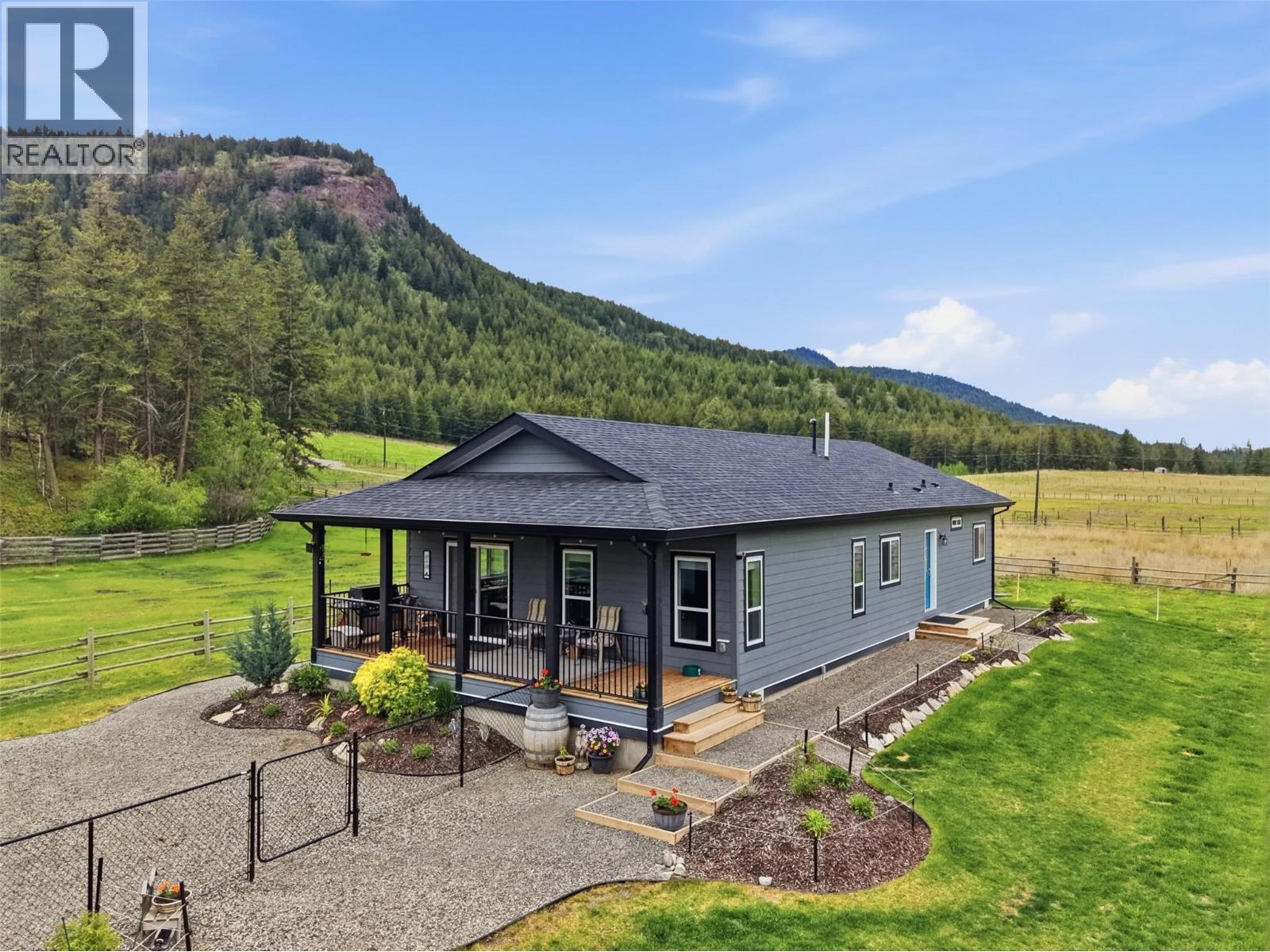 1642 Barnhartvale Road - 3