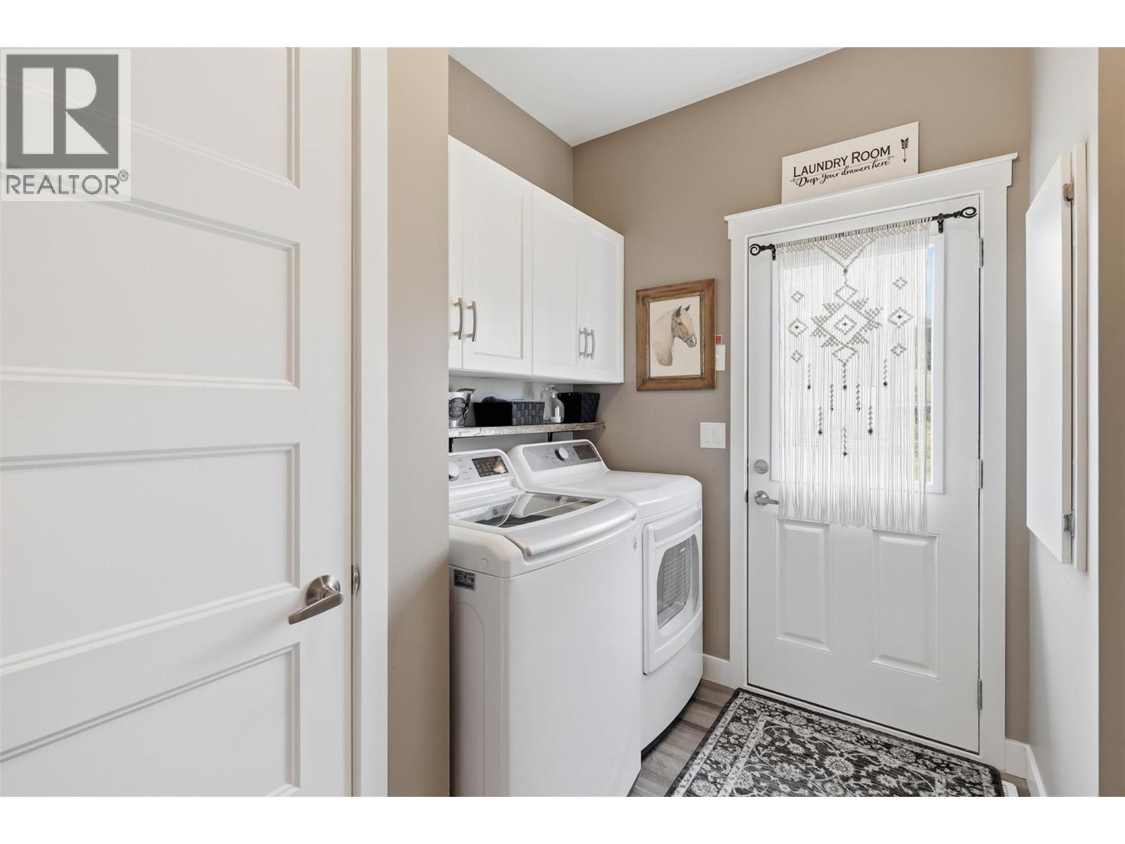 1642 Barnhartvale Road - 30