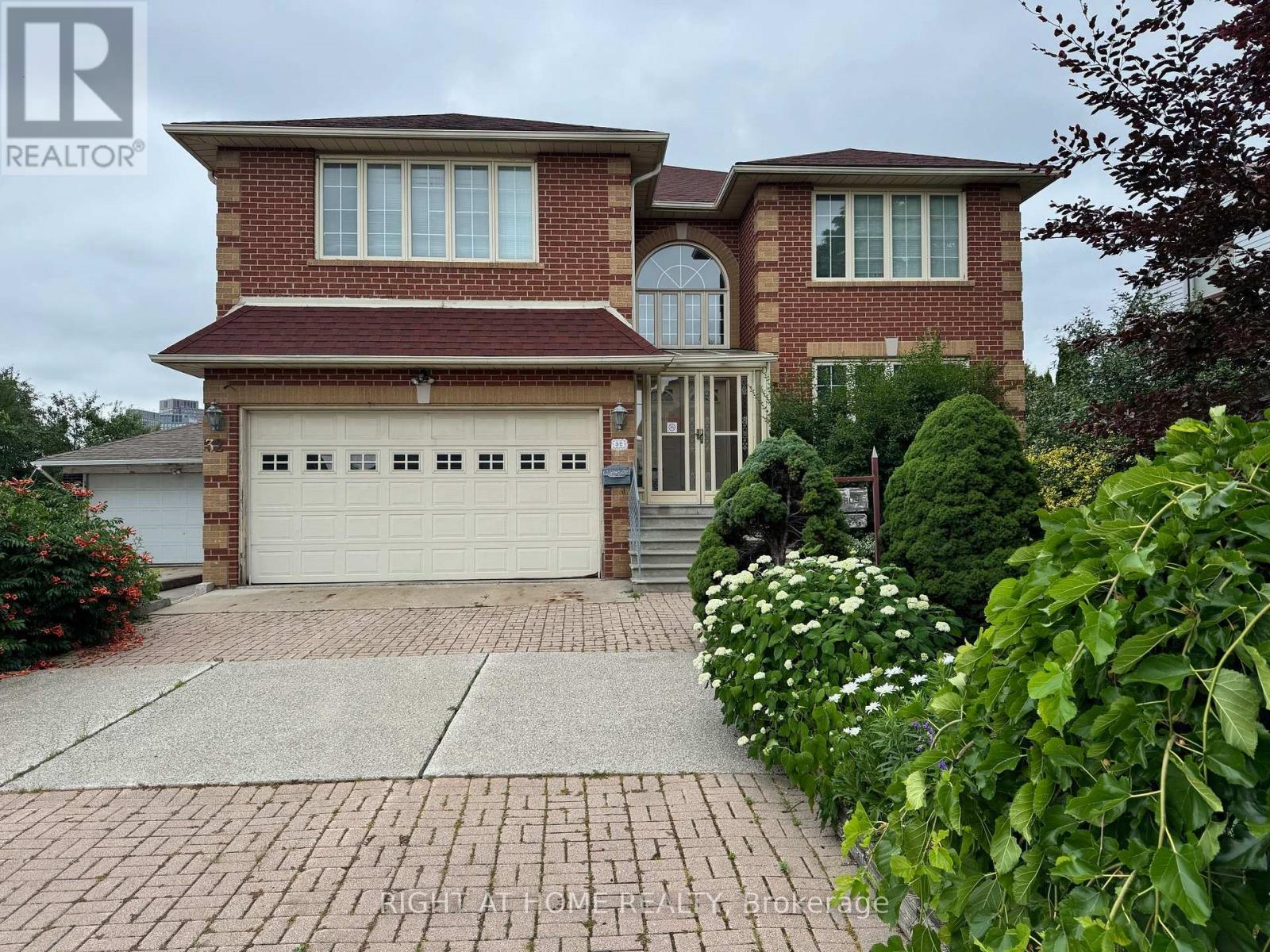 32 CRESTON ROAD - 2