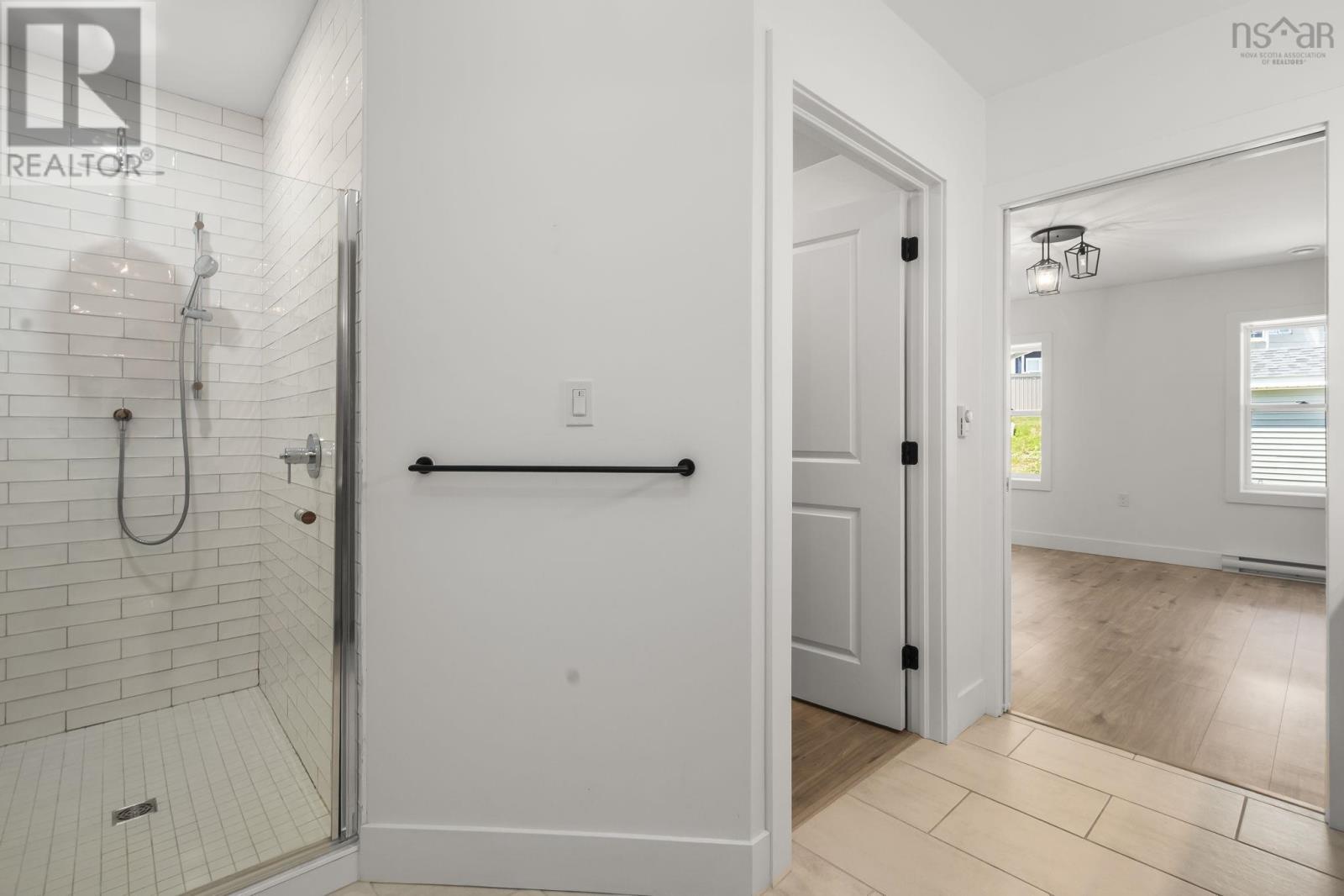 42 Elizabeth Avenue - 33