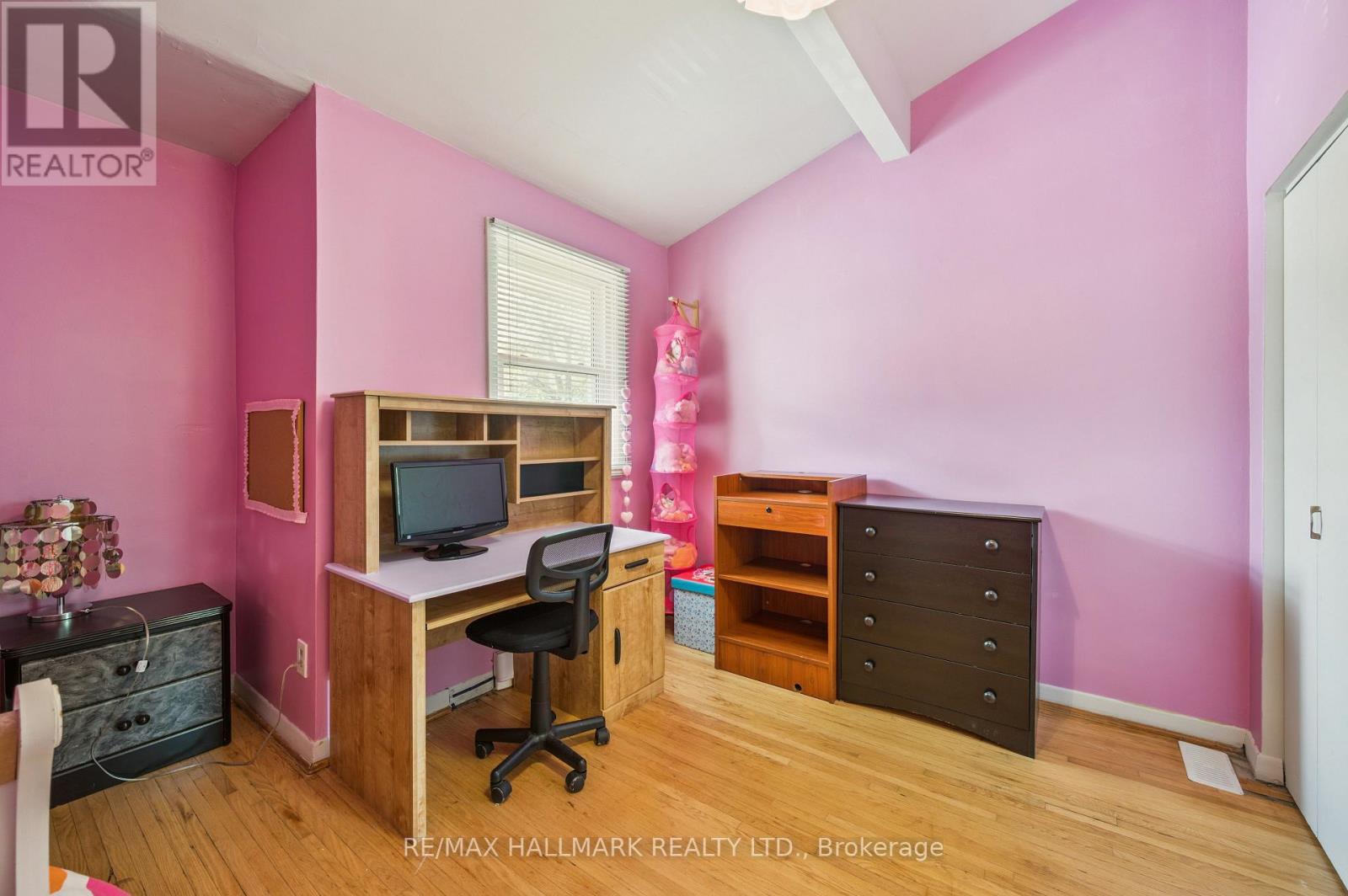 #25 288 WESTCOURT PLACE - 18