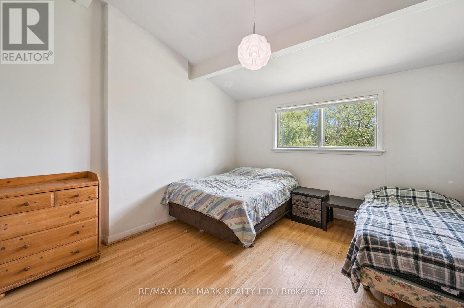 #25 288 WESTCOURT PLACE - 24