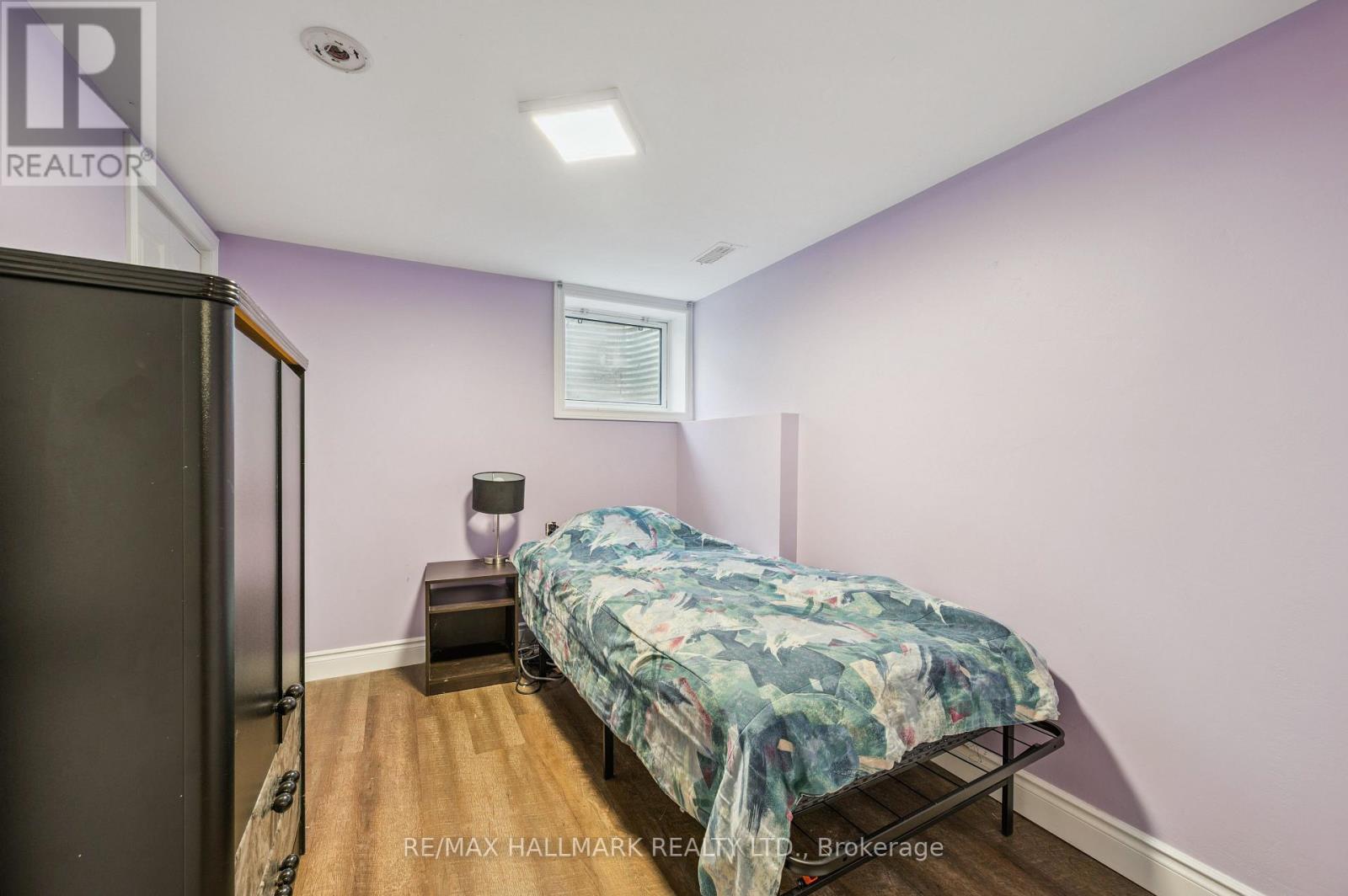 #25 288 WESTCOURT PLACE - 32