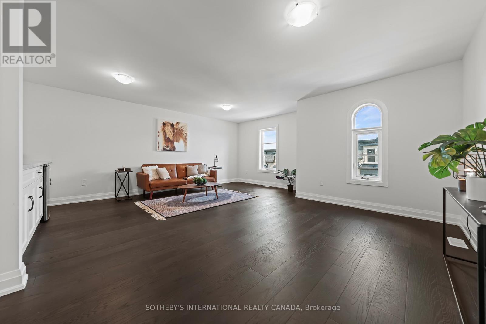 #23 675 VICTORIA ROAD N - 31