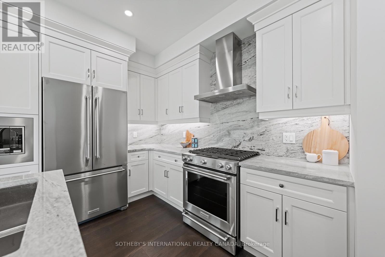 #23 675 VICTORIA ROAD N - 7