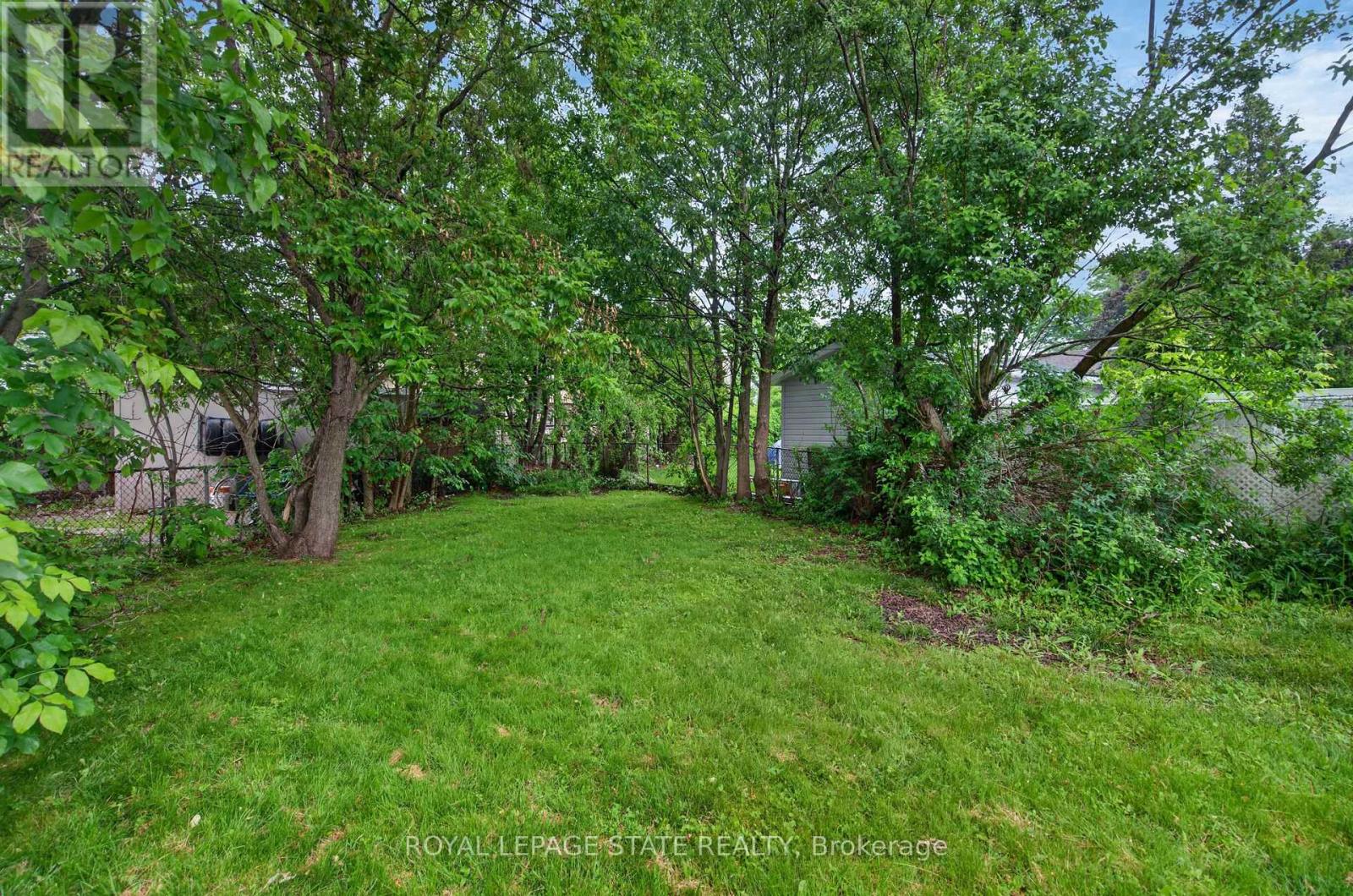 33 KENWOOD CRESCENT - Image 37