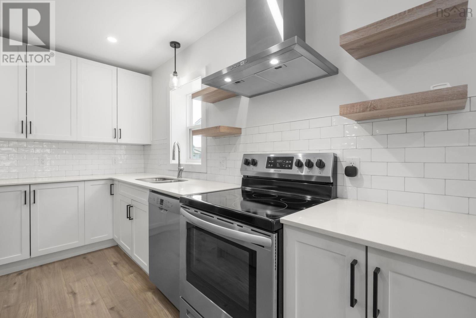 42 Elizabeth Avenue - 14