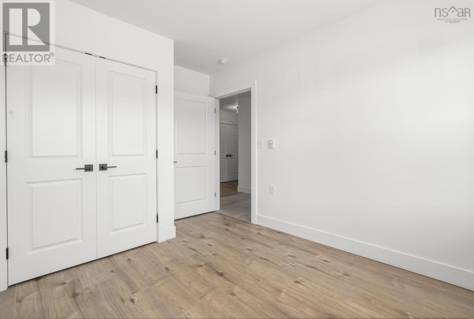 42 Elizabeth Avenue - 8