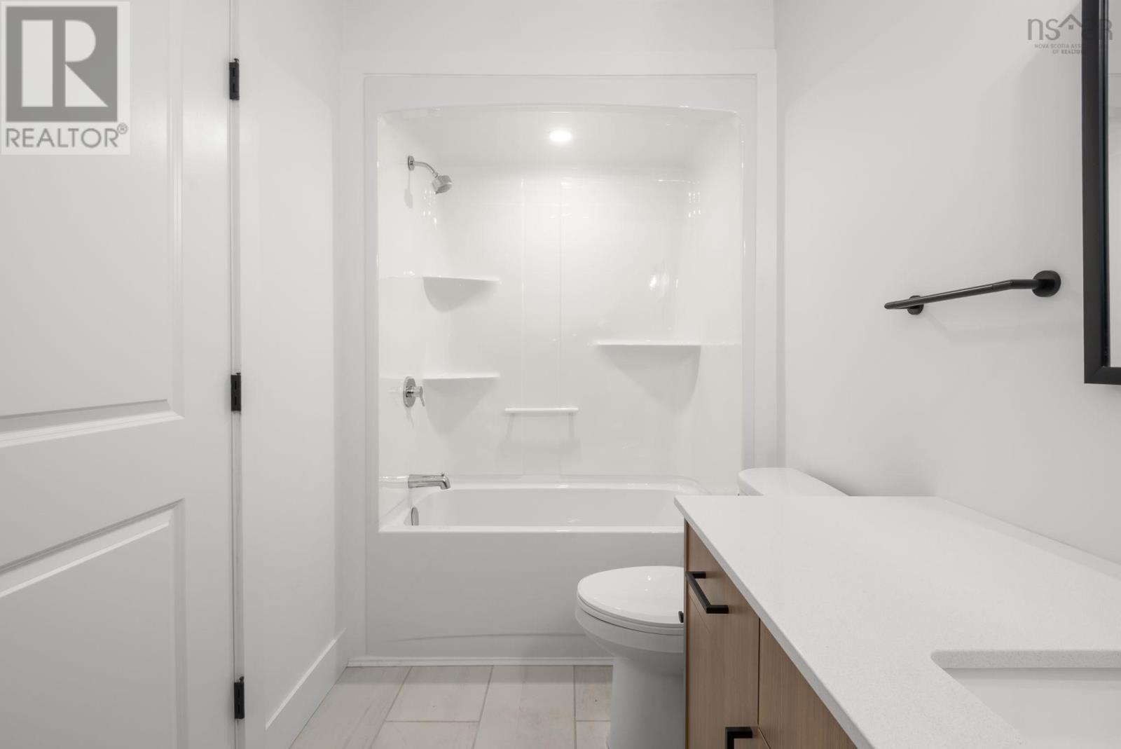 42 Elizabeth Avenue - 38