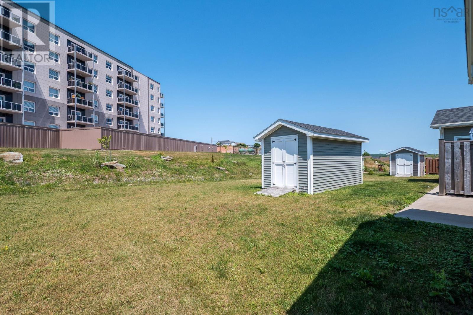 42 Elizabeth Avenue - 43