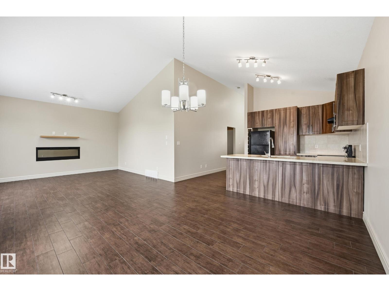 1346 CUNNINGHAM DR SW - 11