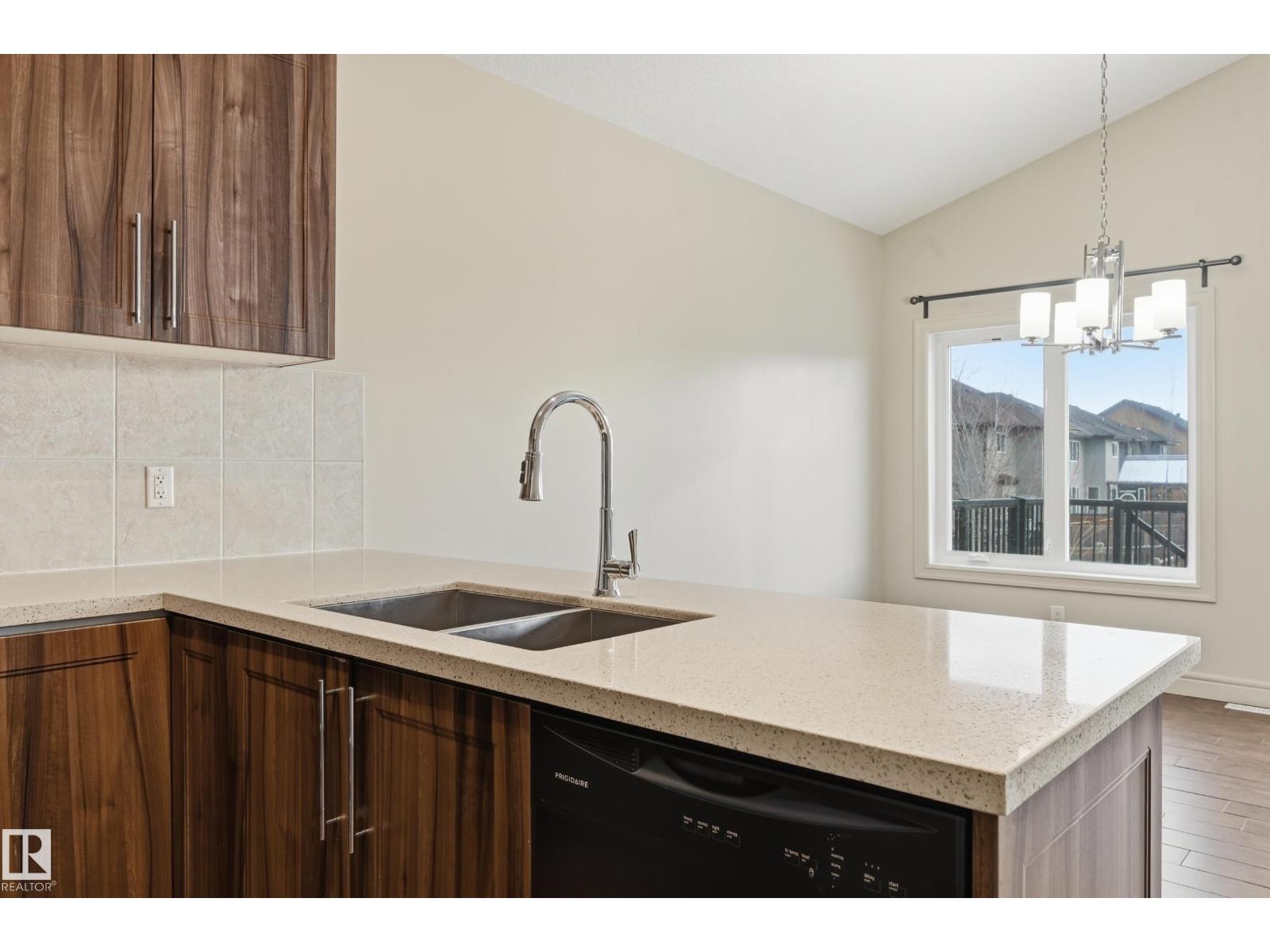 1346 CUNNINGHAM DR SW - 16