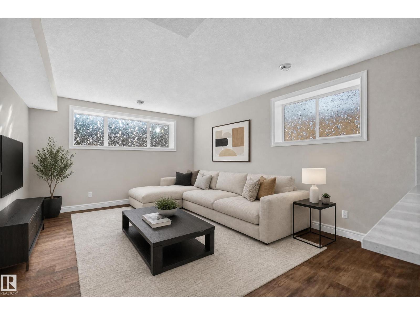 1346 CUNNINGHAM DR SW - 40