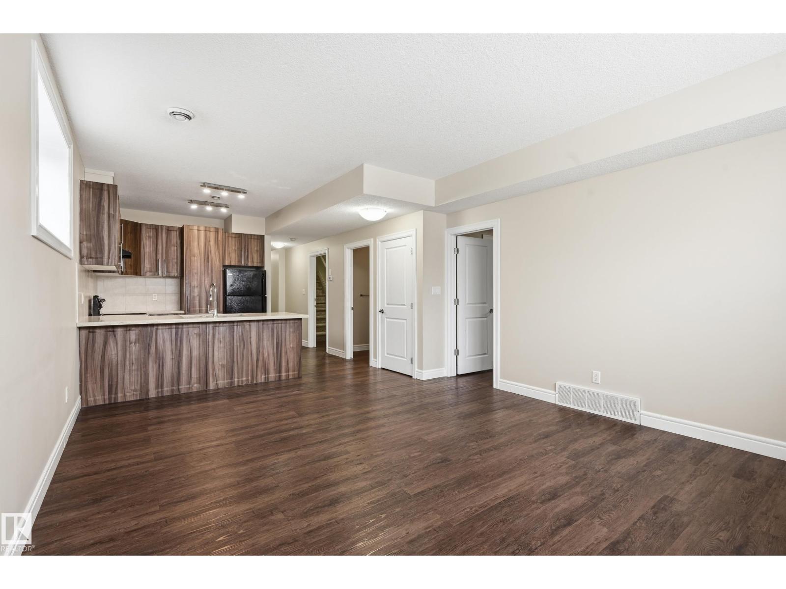 1346 CUNNINGHAM DR SW - 41