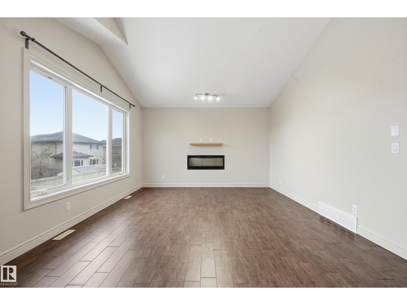 1346 CUNNINGHAM DR SW - 9