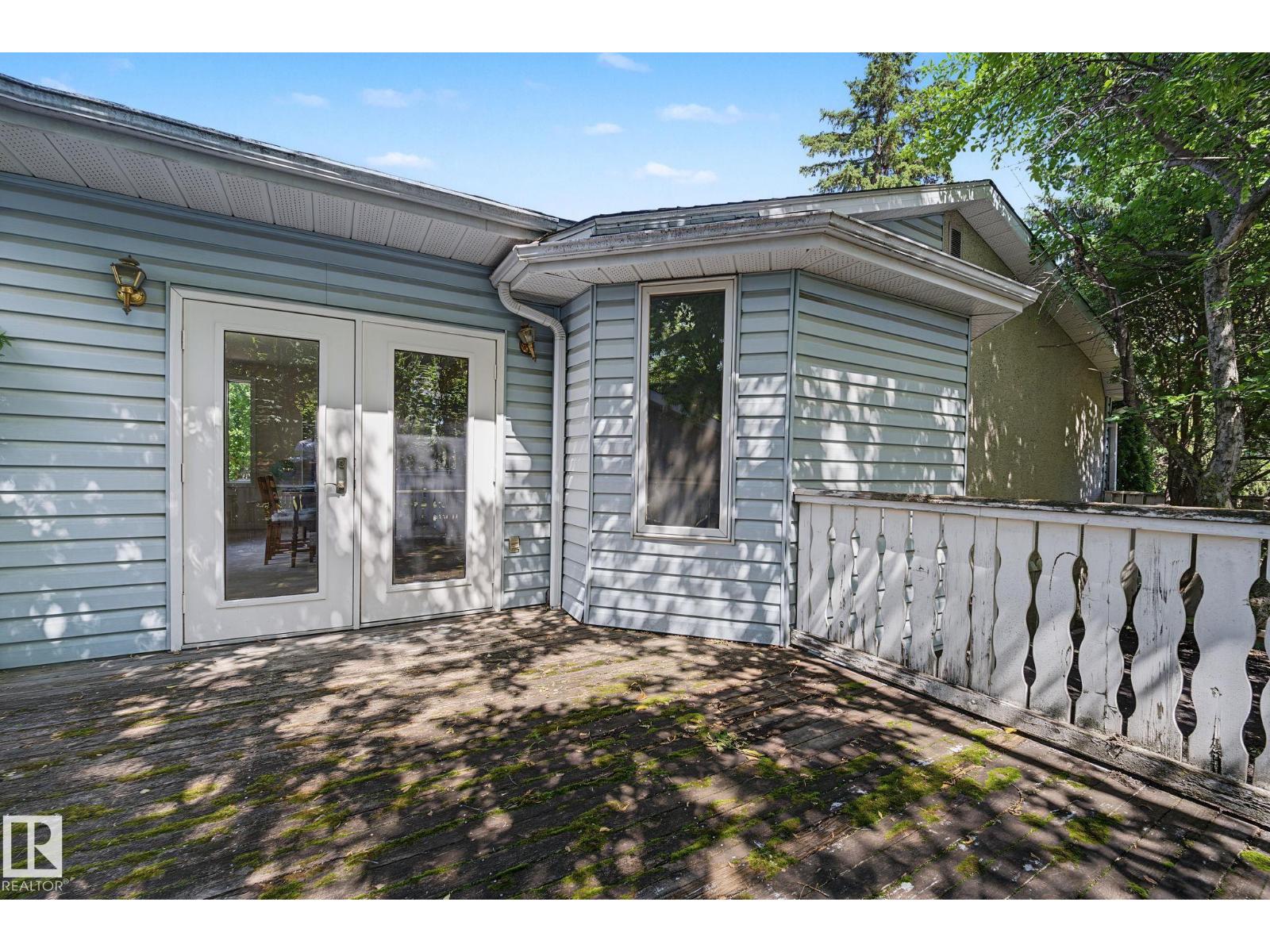 9516 146 ST NW - 46