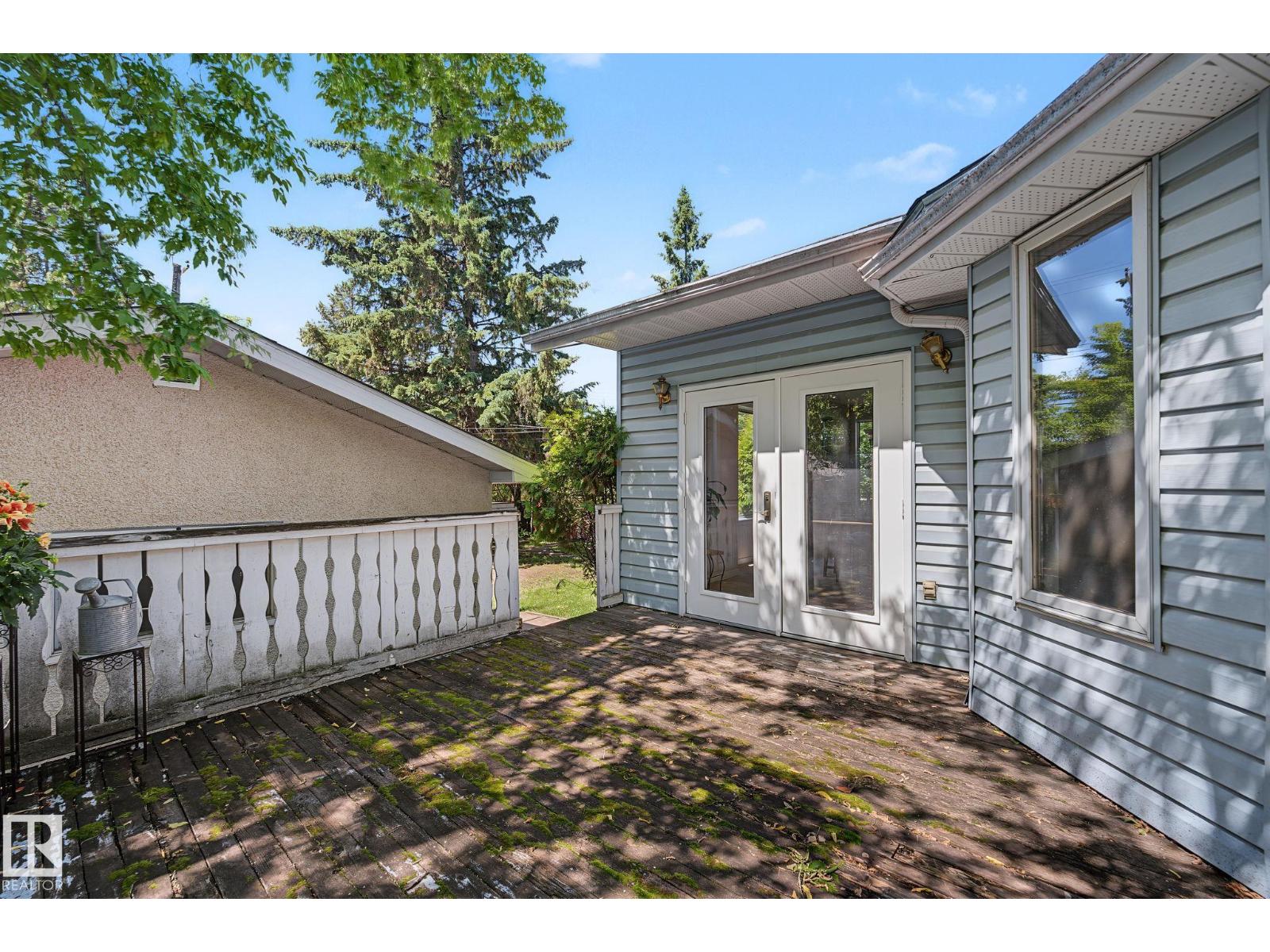 9516 146 ST NW - 48