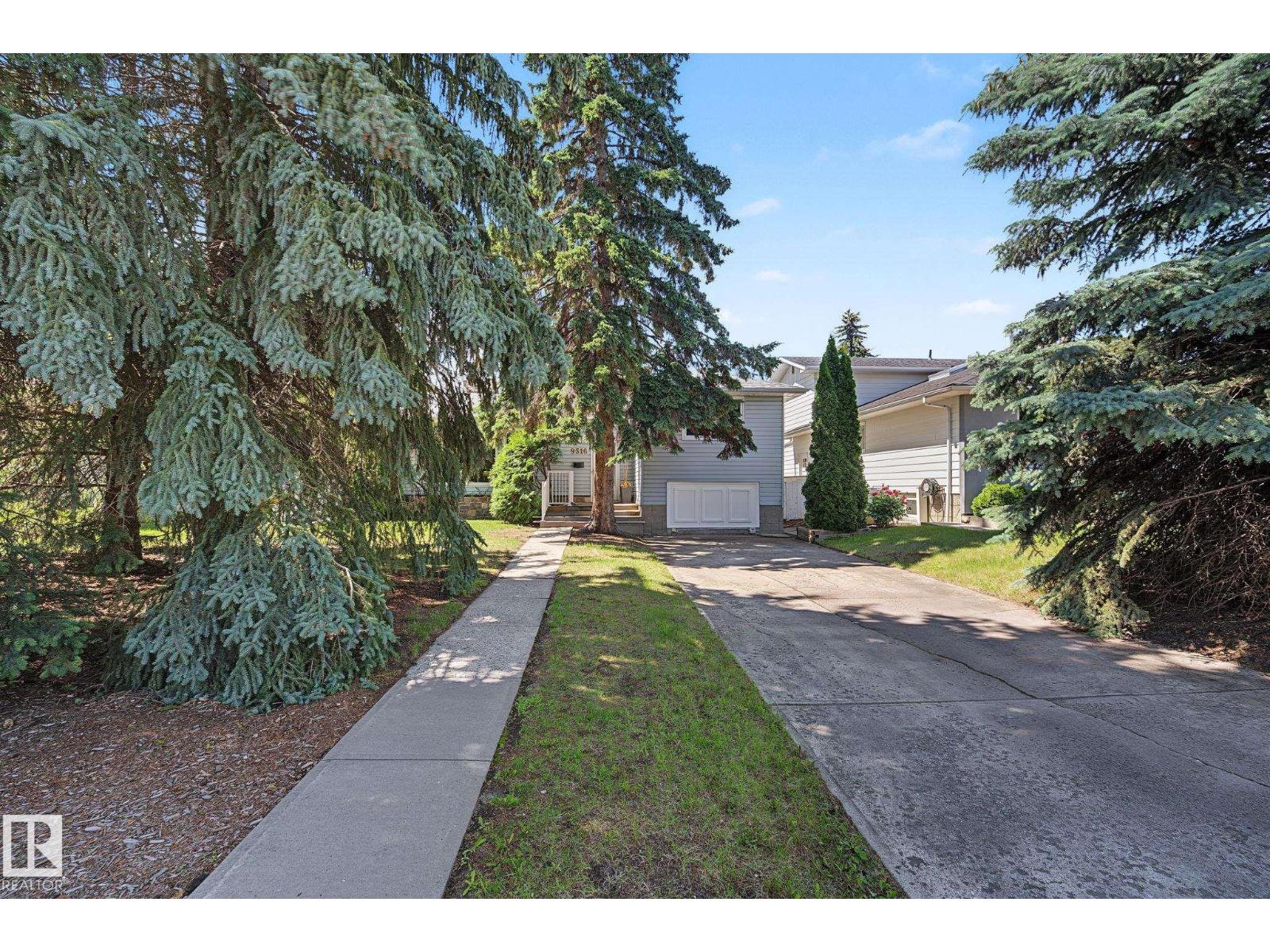 9516 146 ST NW - 54