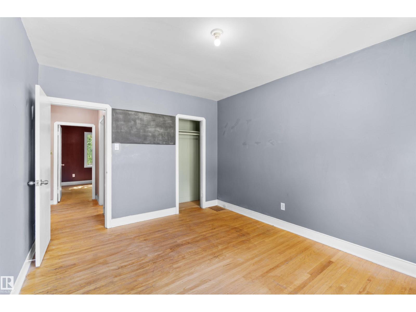 10607 73 AVE NW - 16