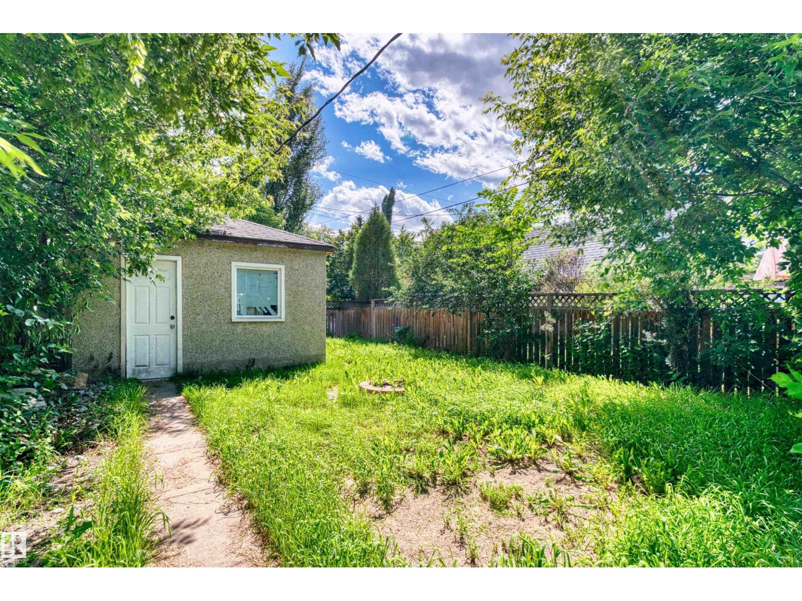 10607 73 AVE NW - 24