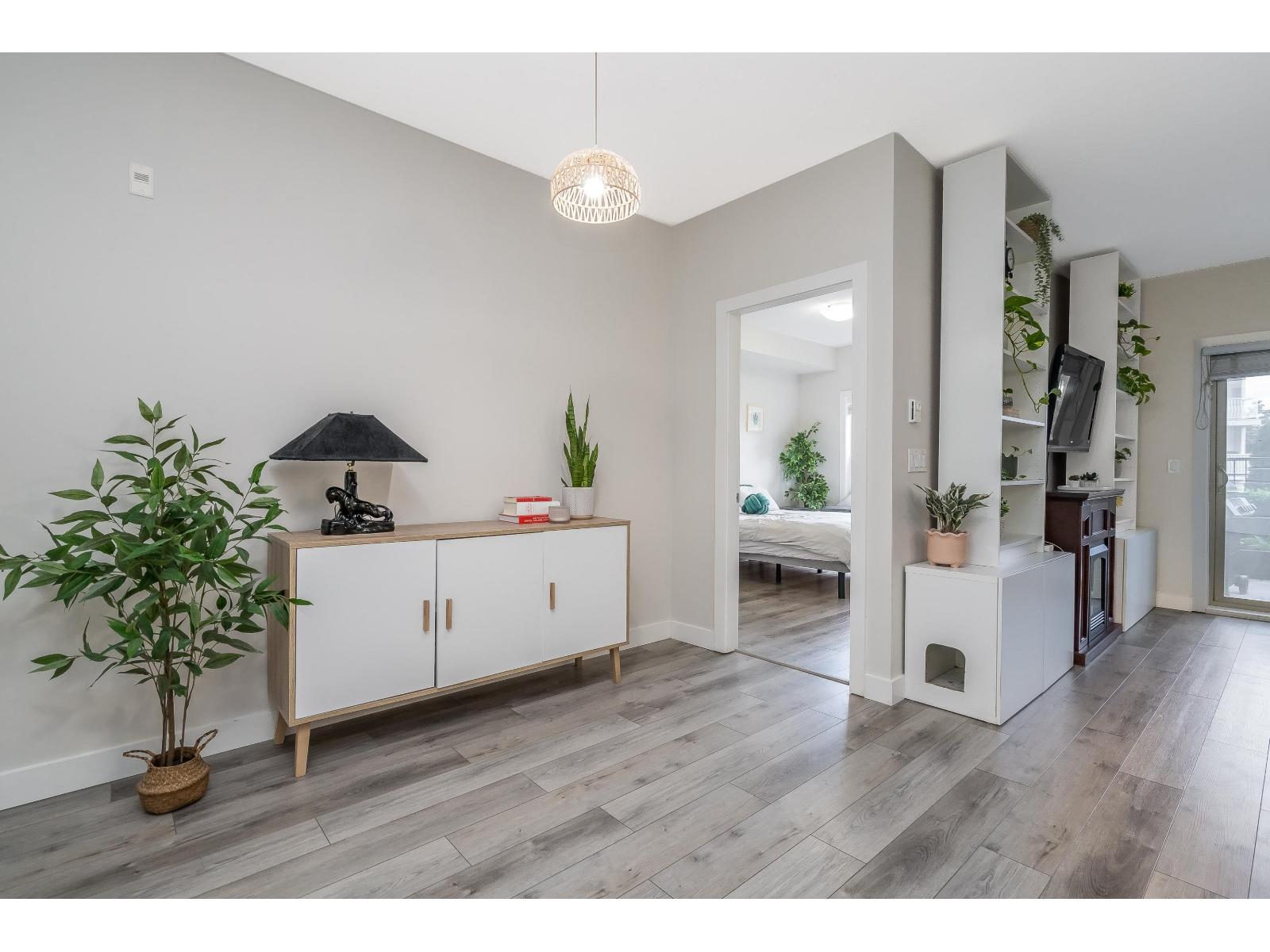 109 20219 54A AVENUE, Langley