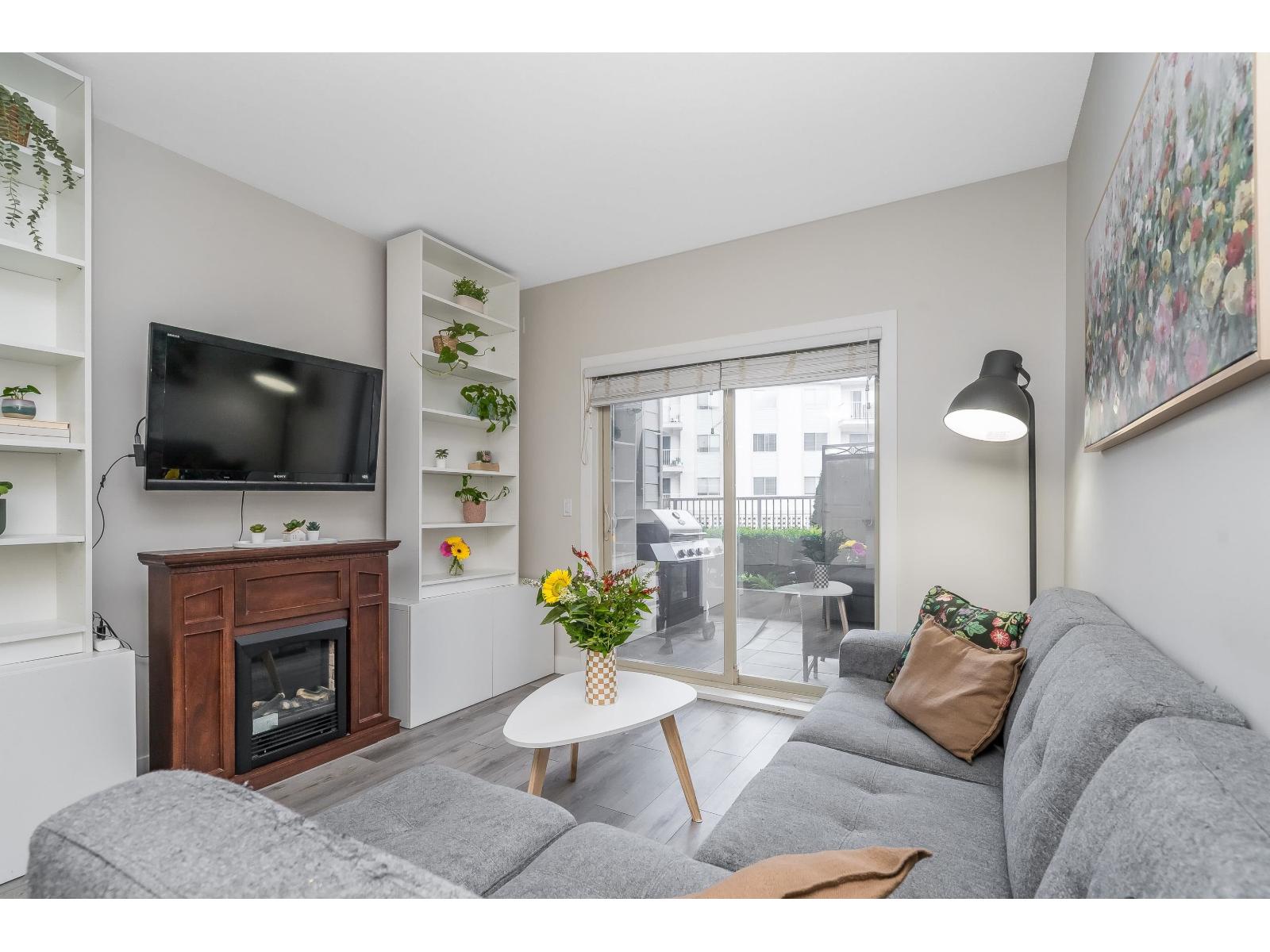 109 20219 54A AVENUE, Langley