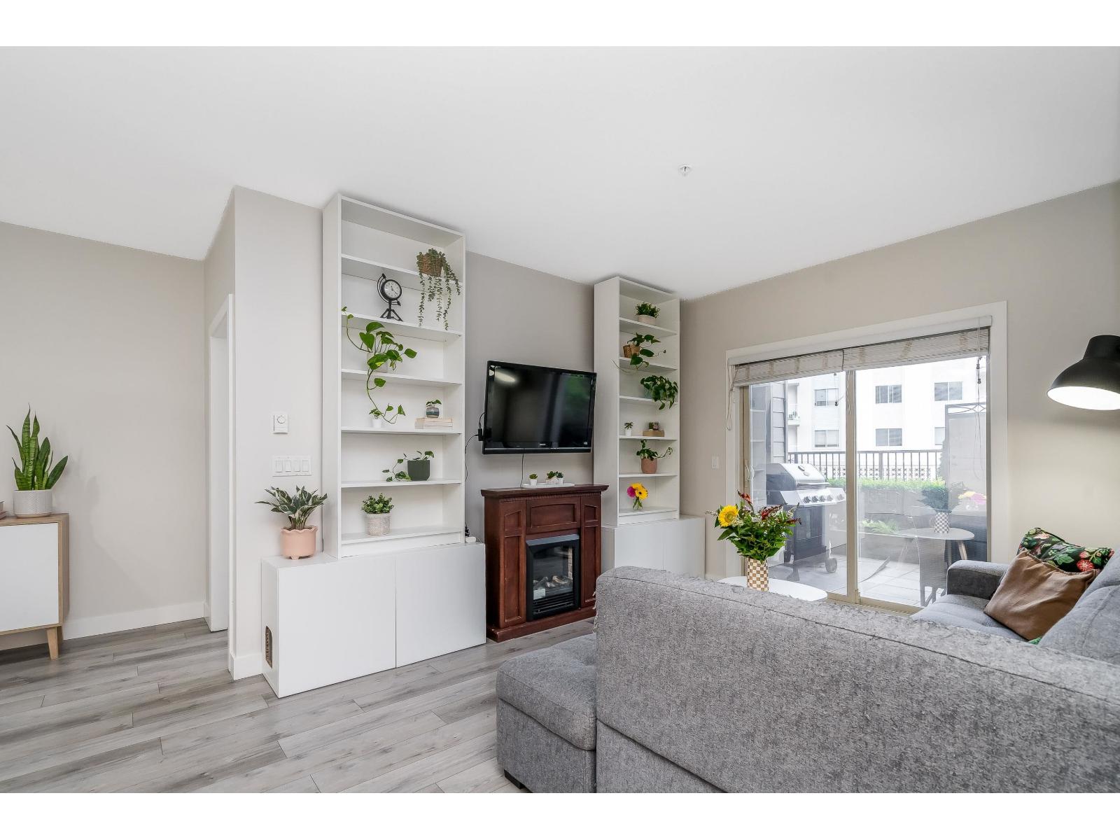 109 20219 54A AVENUE, Langley
