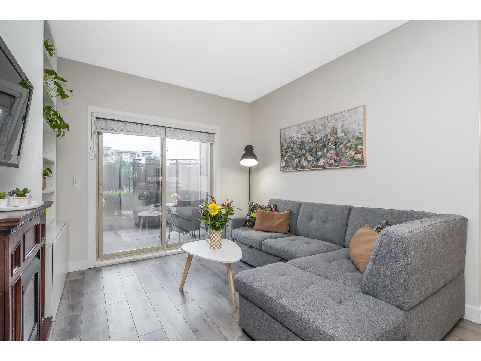 109 20219 54A AVENUE, Langley