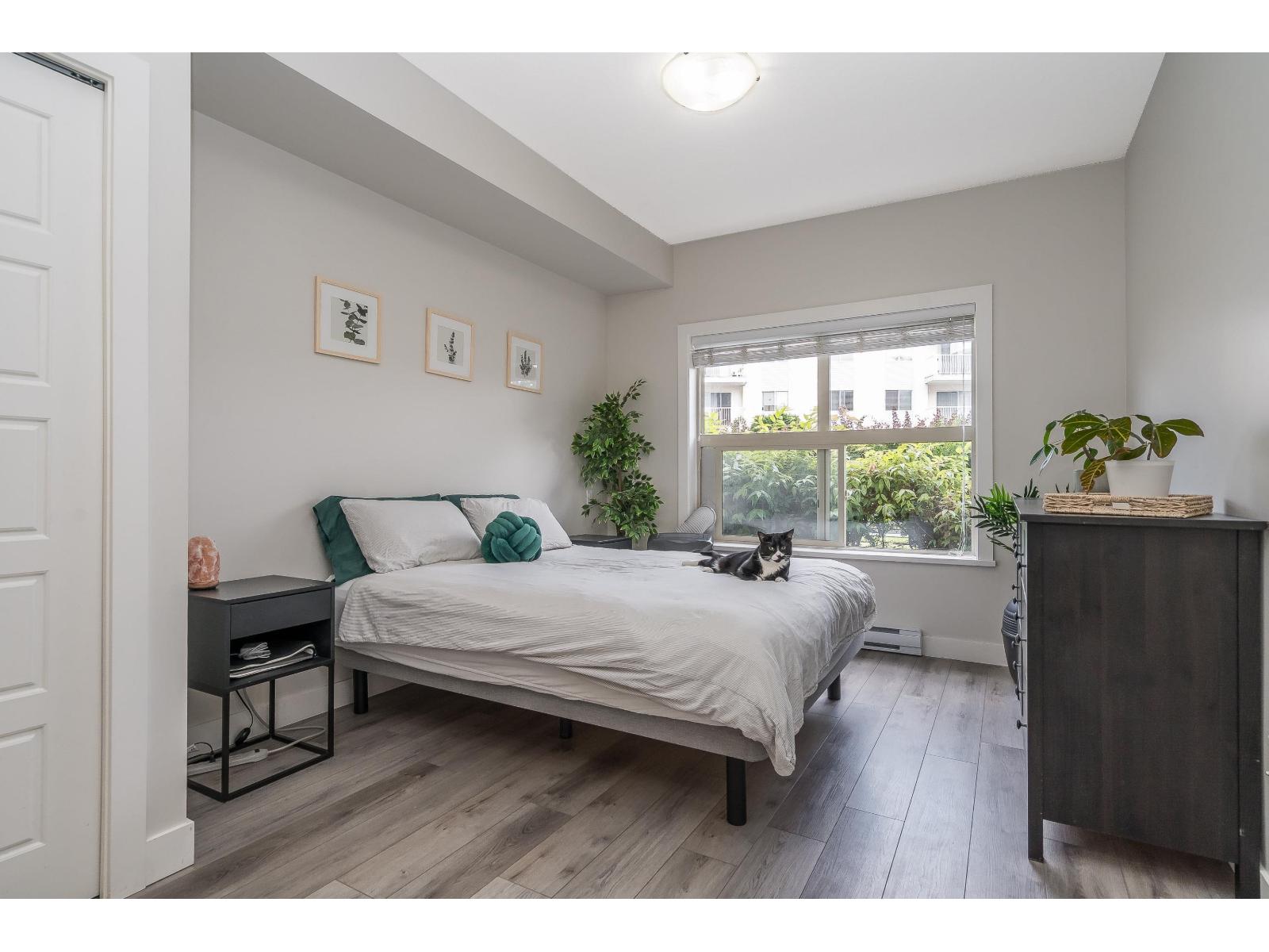 109 20219 54A AVENUE, Langley