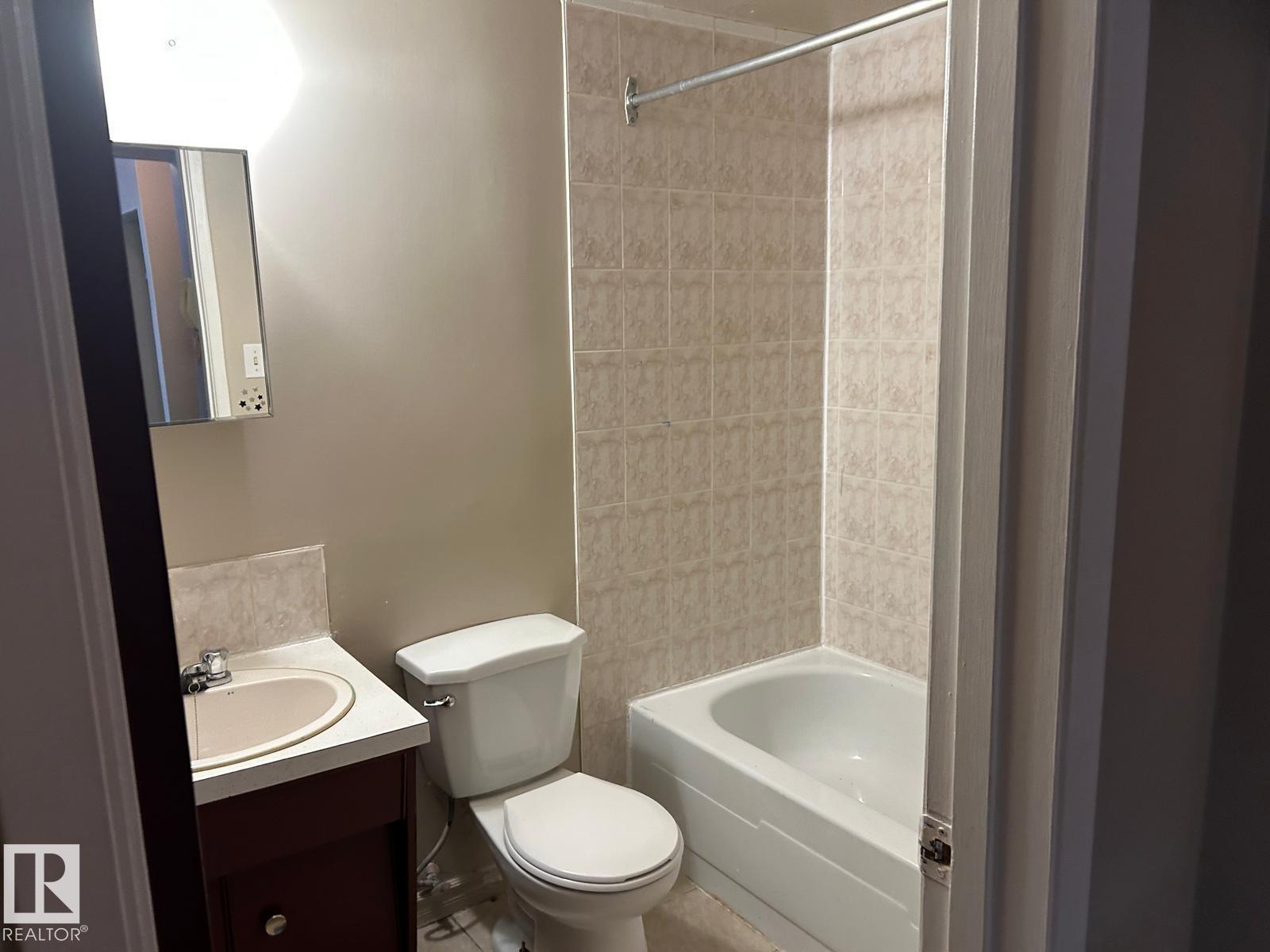 #4 10164 150 ST NW - 13