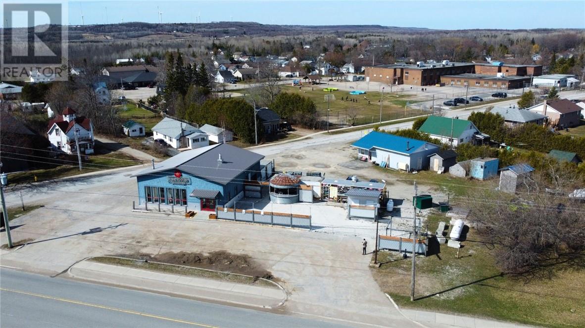 43 Manitowaning