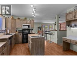 3pc Ensuite bath - 8717 Veteran Road, Kamloops, BC V0E1Z2 Photo 11