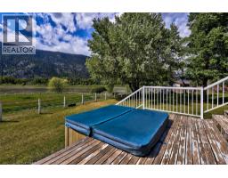 8717 Veteran Road, Kamloops, BC V0E1Z2 Photo 15