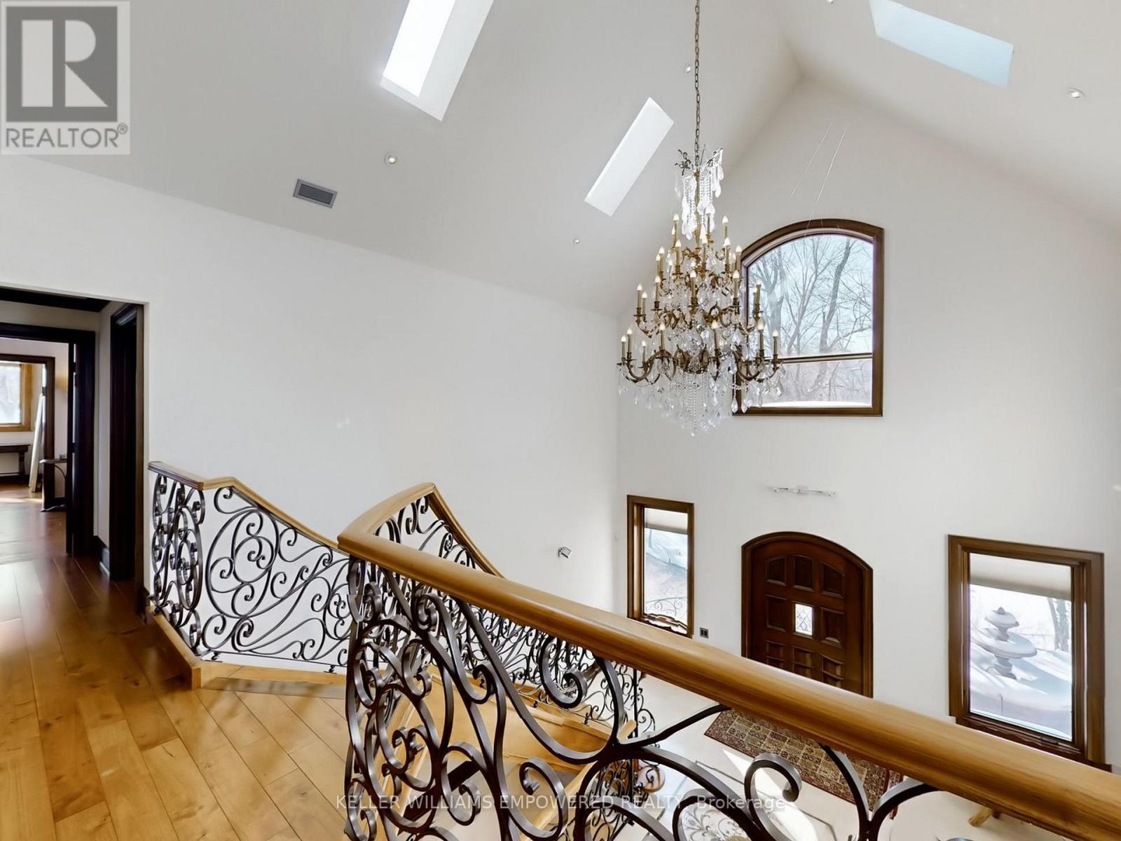 43 WOODLAND ACRES CRESCENT - 24