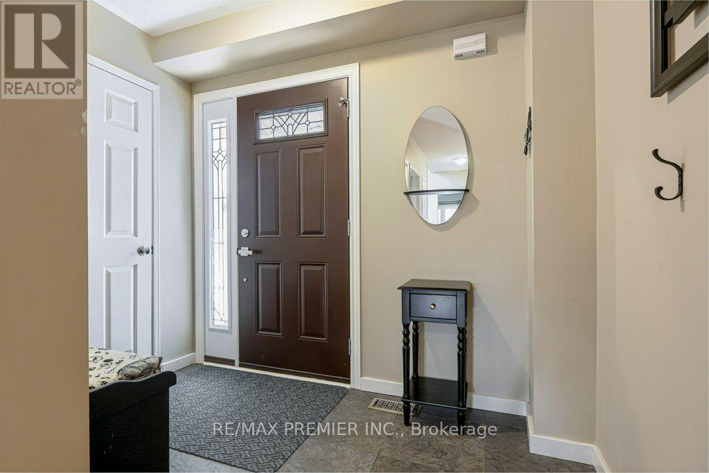 93 KATE AITKEN CRESCENT - 2