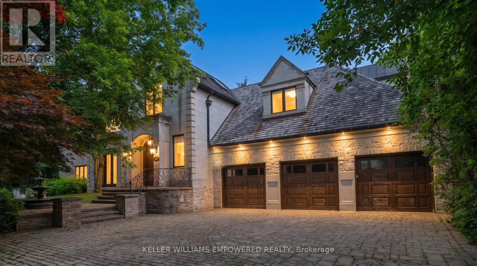 43 WOODLAND ACRES CRESCENT - 9
