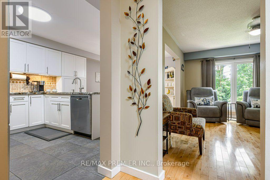93 KATE AITKEN CRESCENT - 4