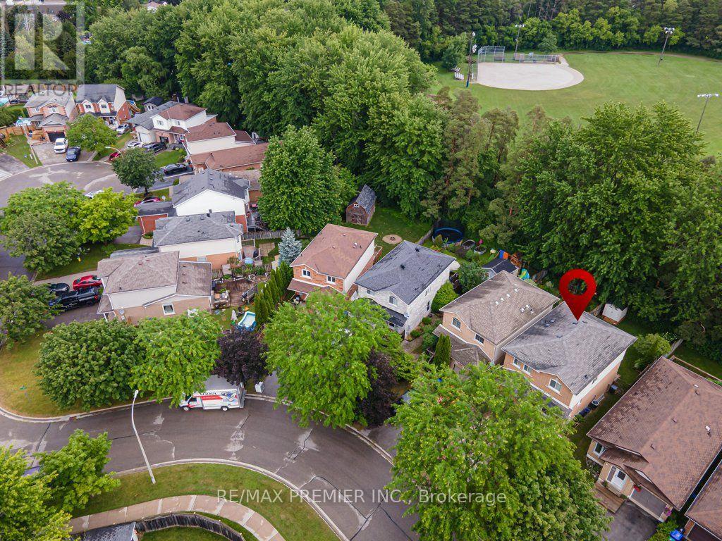 93 KATE AITKEN CRESCENT - 38