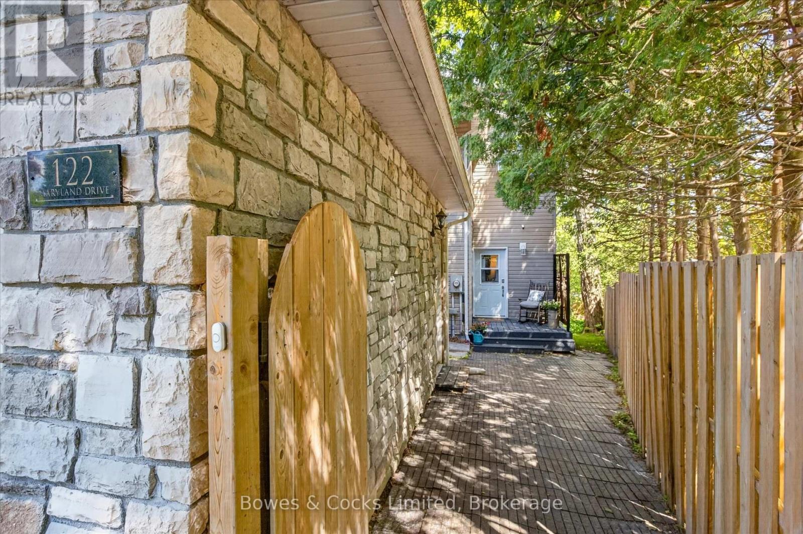 122 MARYLAND DRIVE - 12
