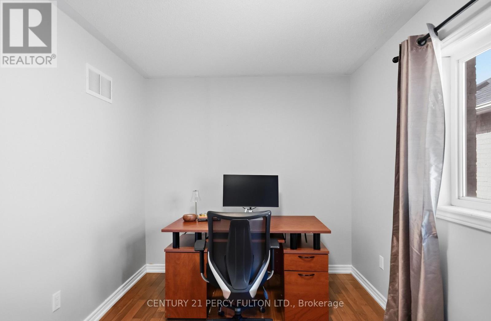 77 APPLEVIEW ROAD - Image 31
