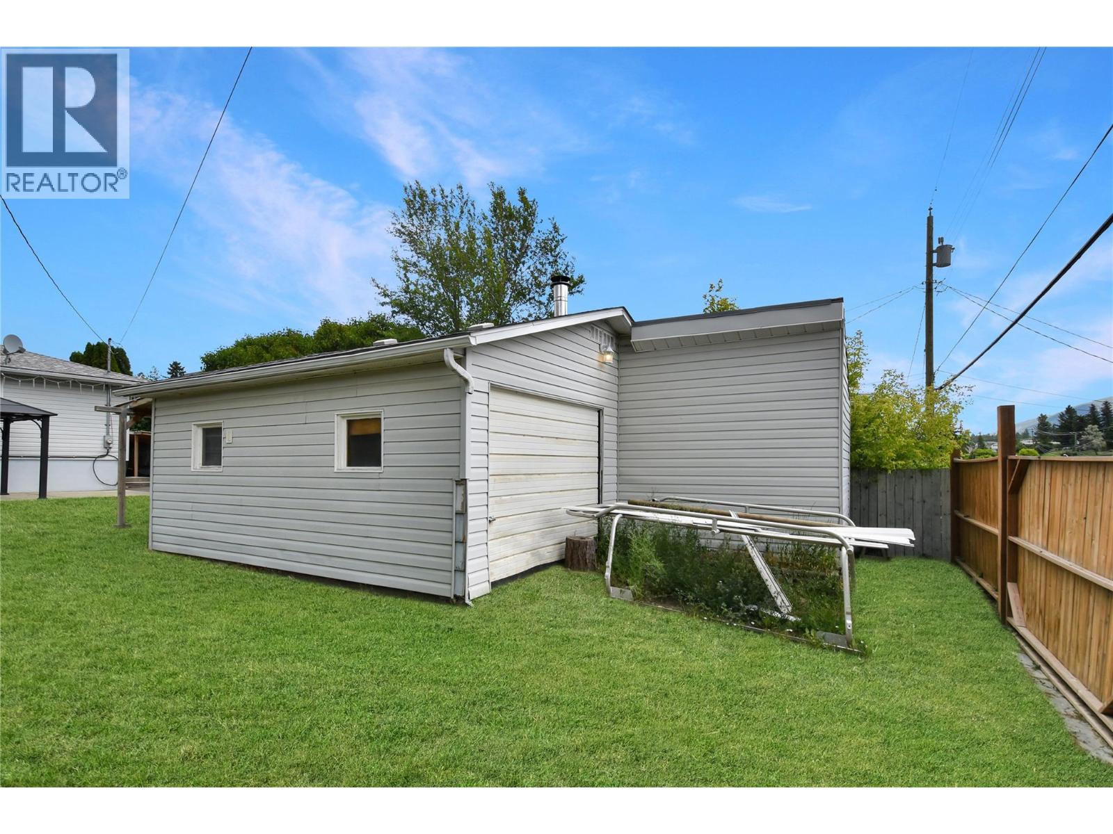 909 10TH  S Street, Cranbrook
